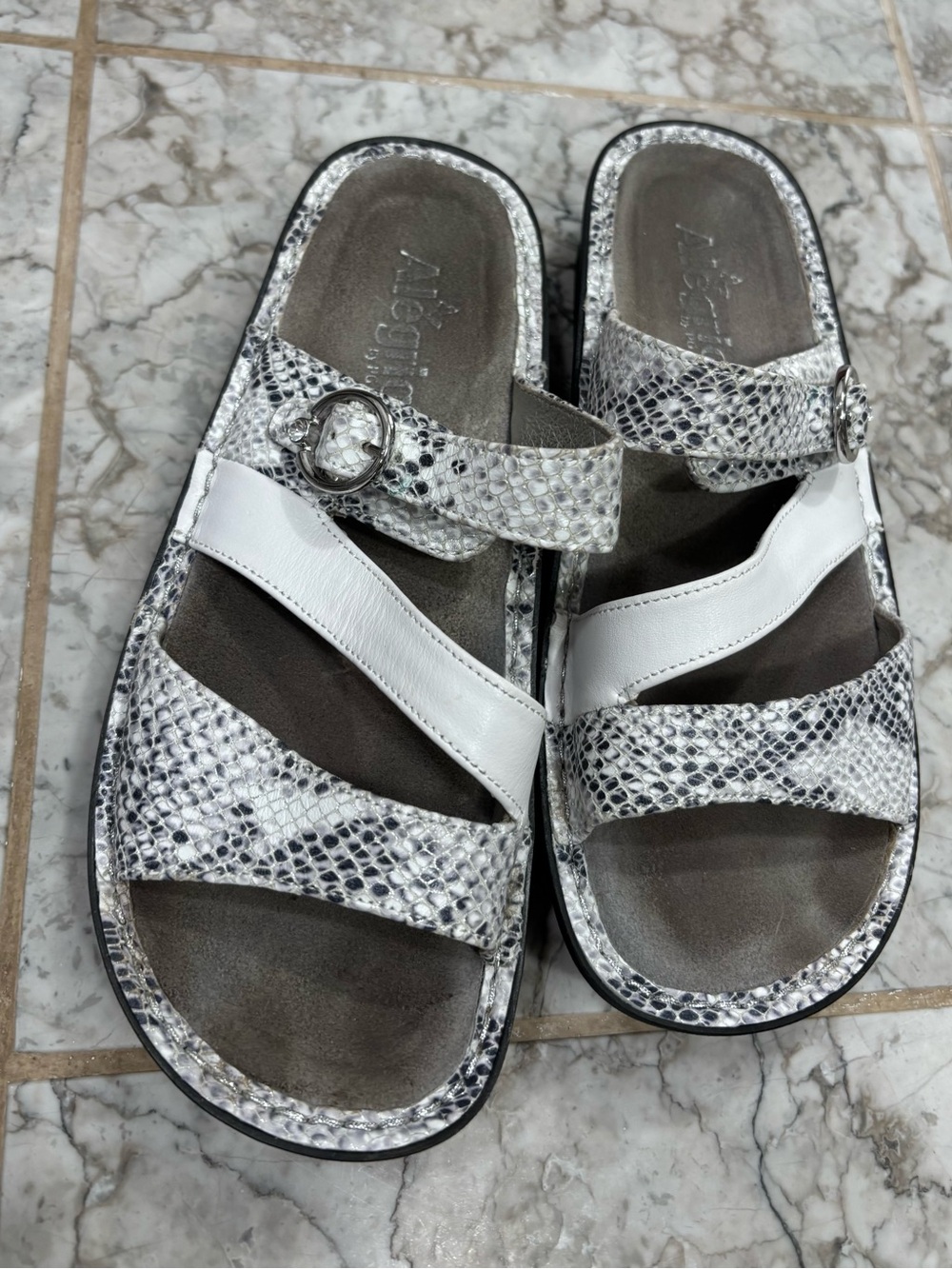 Alegria Colette Posh Silver White Slide Sandals Snake Women’s EU 38/ US 8-8.5